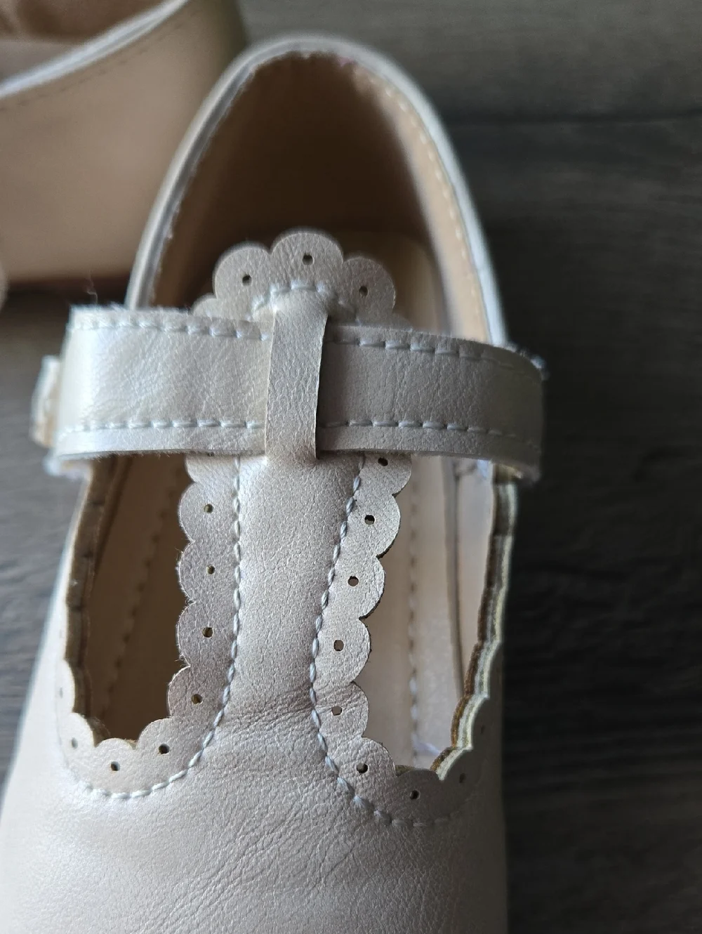 Girls' T-Strap Dress Shoes in Pale Pink